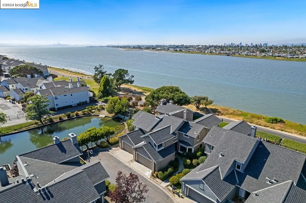 13 Palm Beach Lane Alameda CA 94502