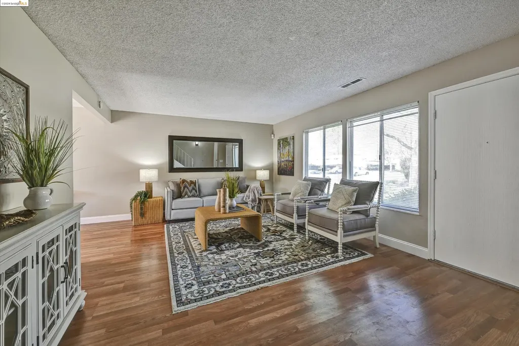 27706 Del Norte Court Hayward CA 94545