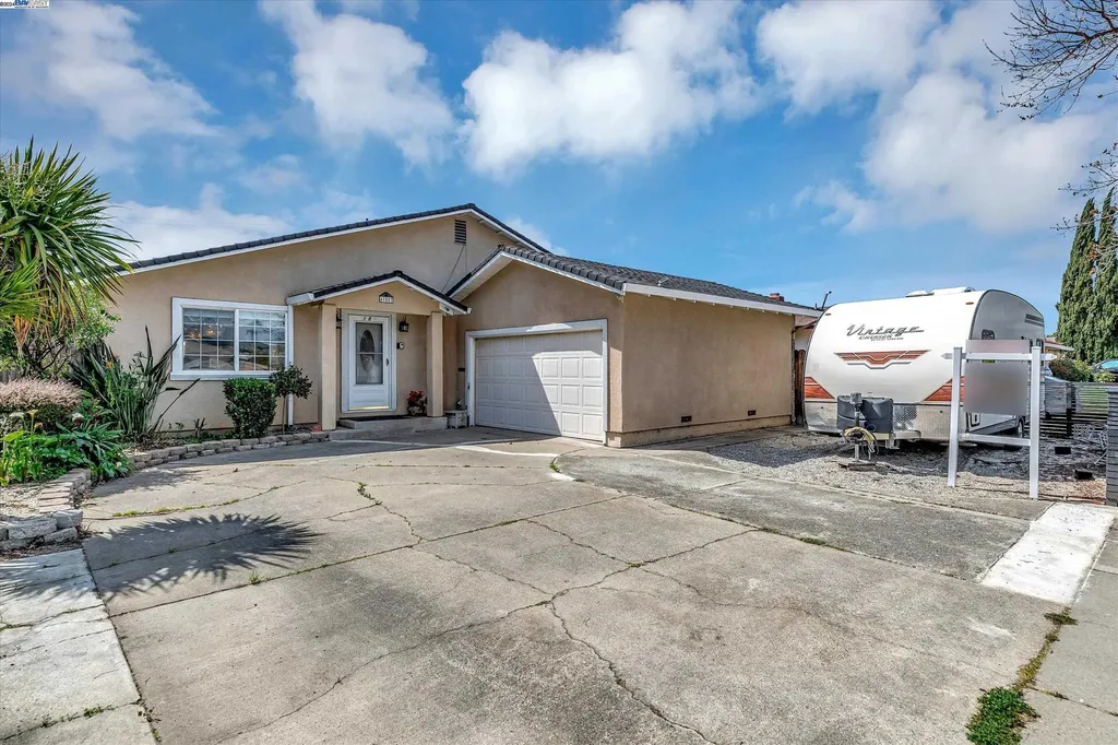 41857 Sherwood Street Fremont CA 94538