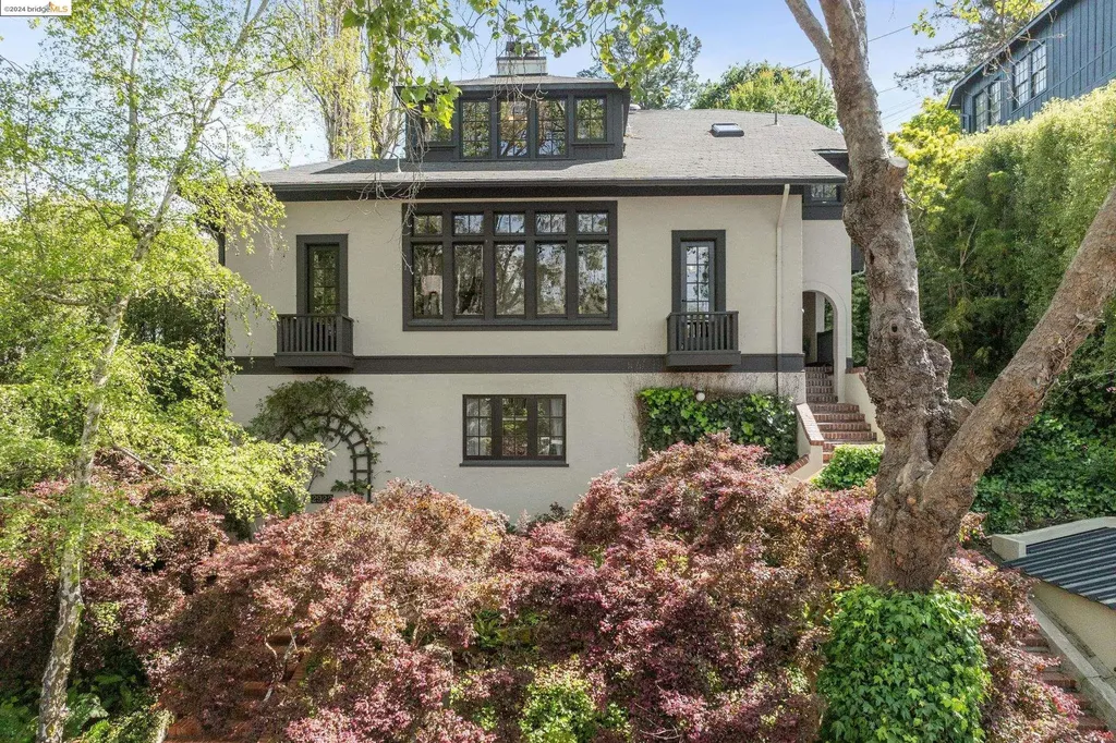 Berkeley CA, 2922 Garber Street