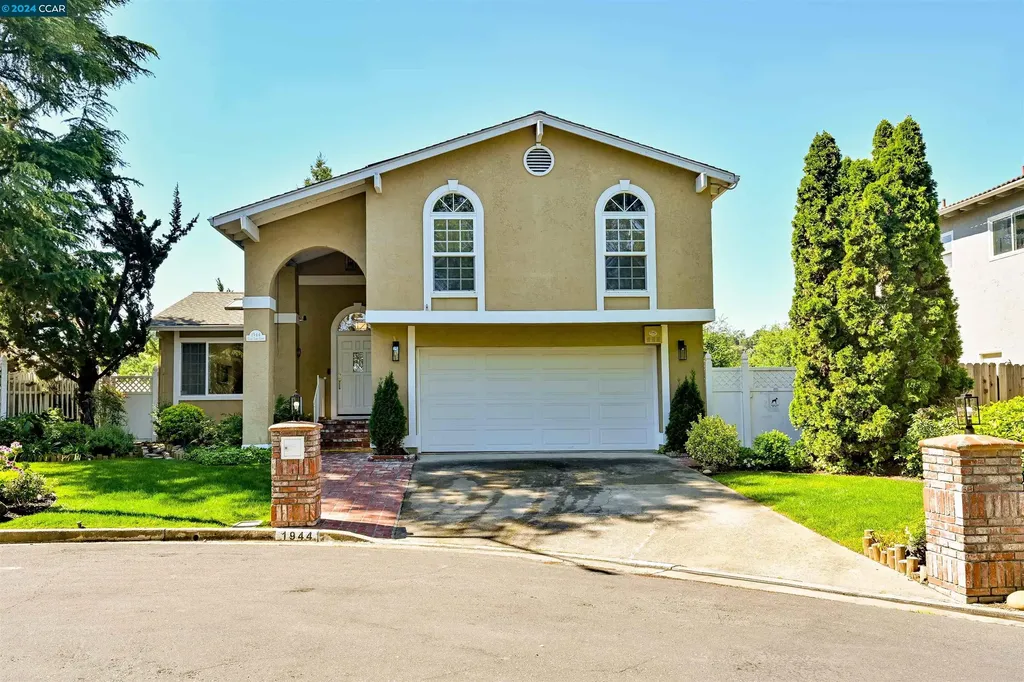 1944 Eagle Lake Court Martinez CA 94553