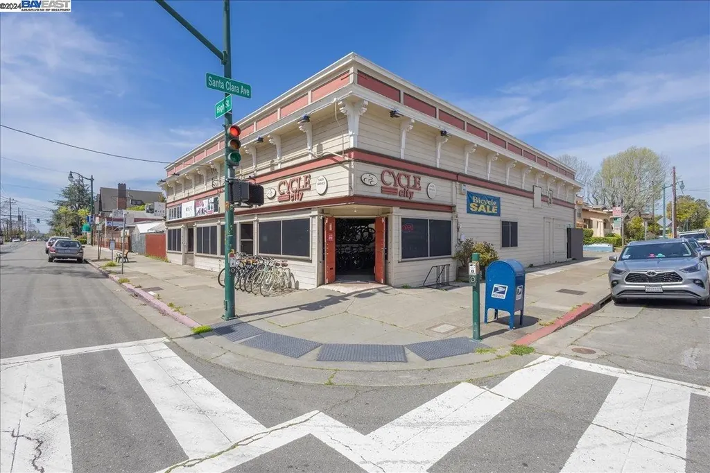 1429 High Street Alameda CA 94501