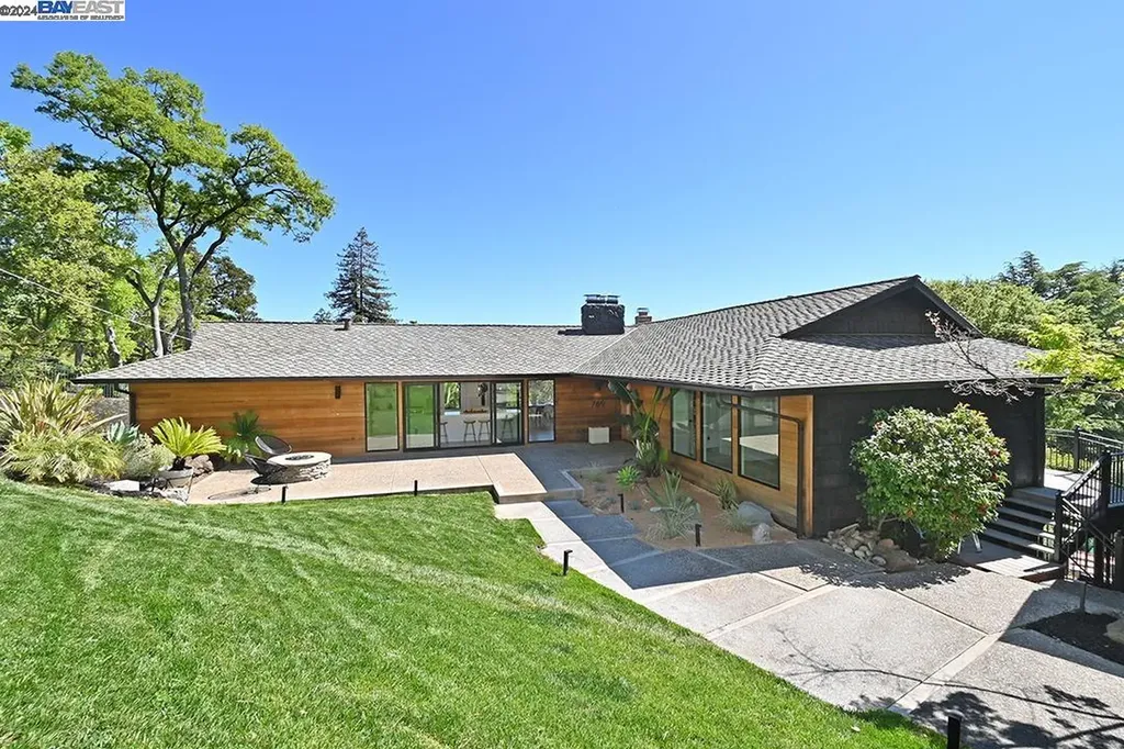 789 View Drive Pleasanton CA 94566