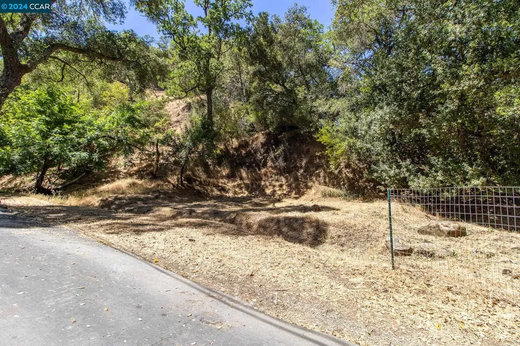 12063 Glenora Way Sunol CA 94586