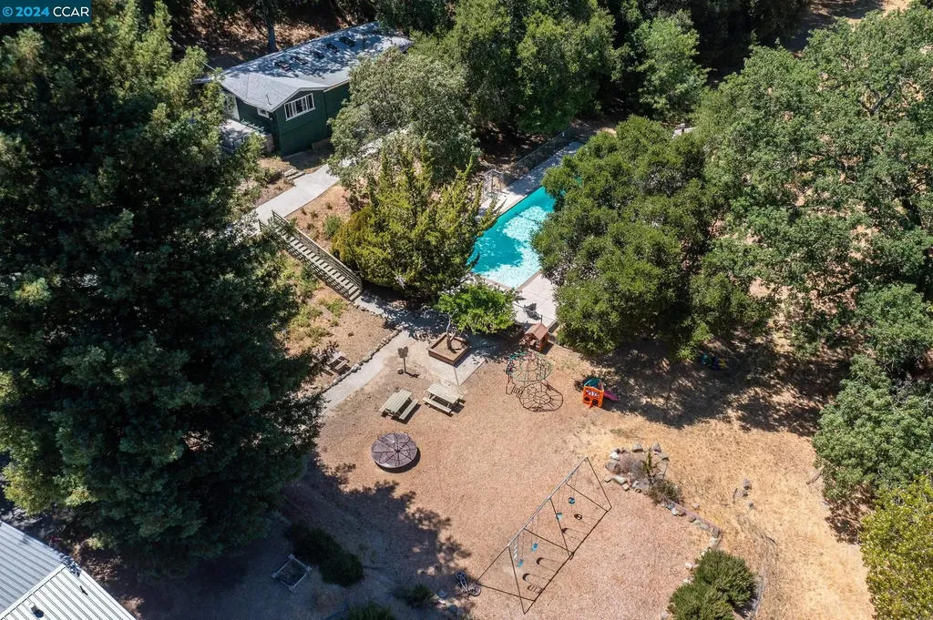 12063 Glenora Way Sunol CA 94586