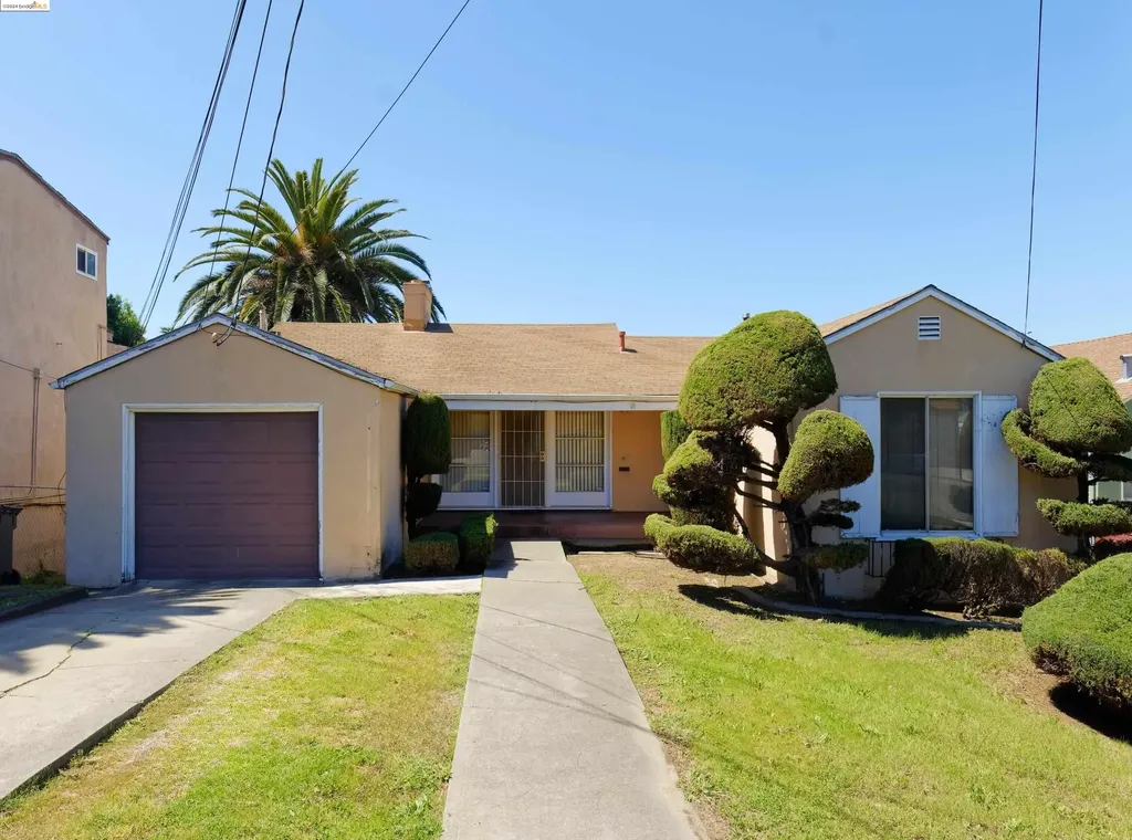 9409 Thermal Street Oakland CA 94605