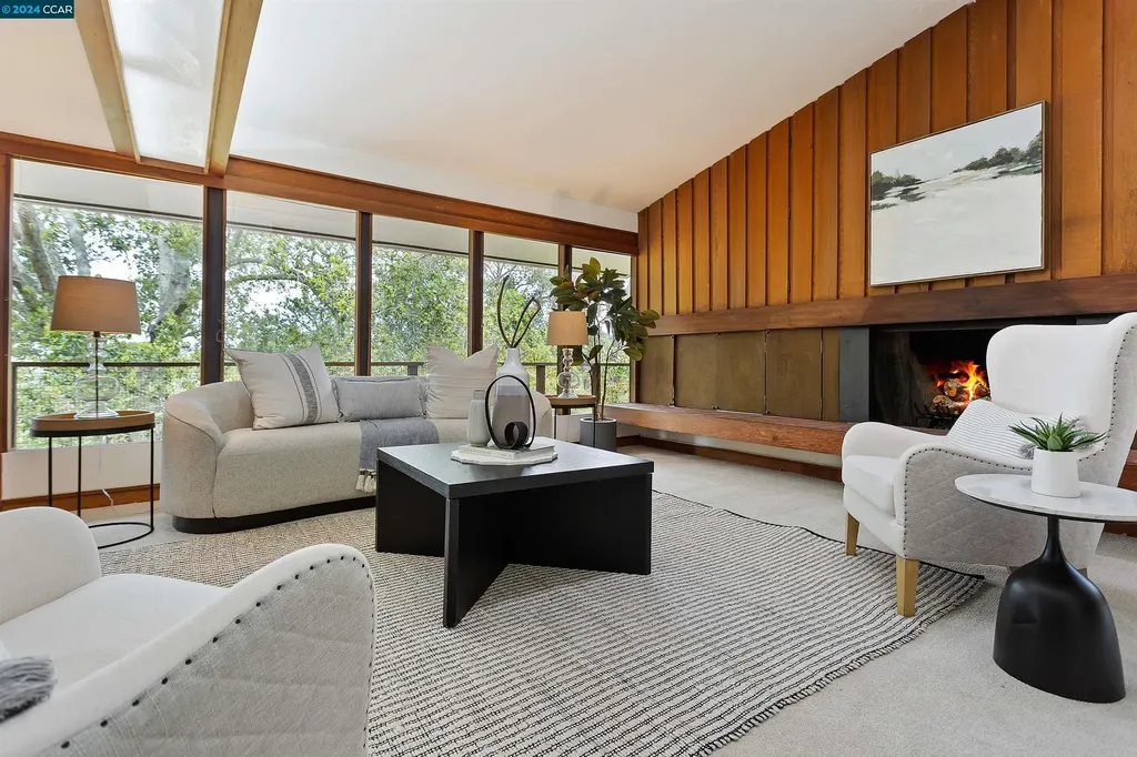 91 La Cuesta Road Orinda CA 94563