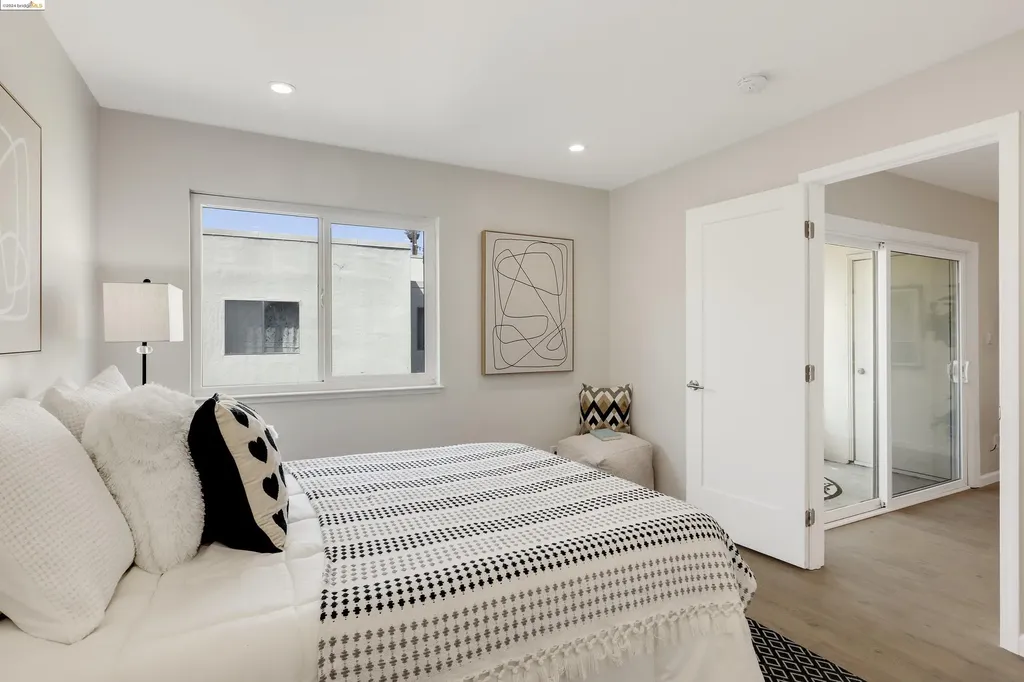 155 Pearl Street Oakland CA 94611