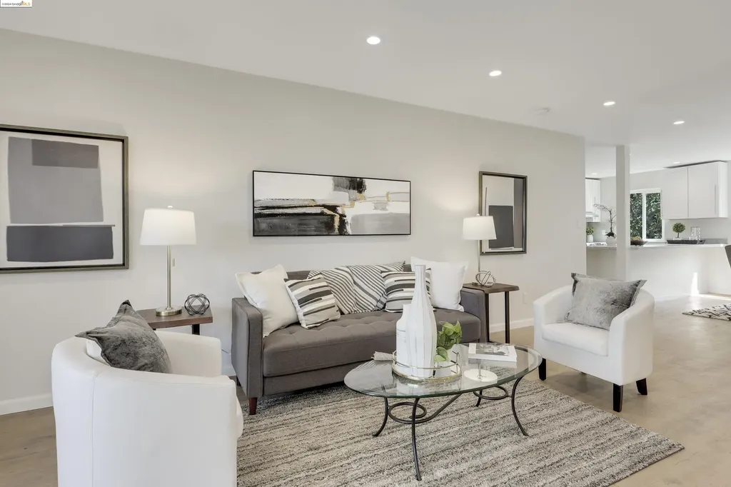 155 Pearl Street Oakland CA 94611