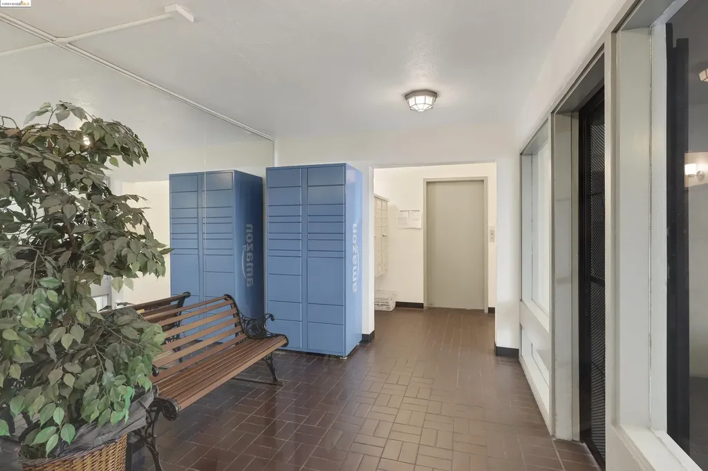 155 Pearl Street Oakland CA 94611