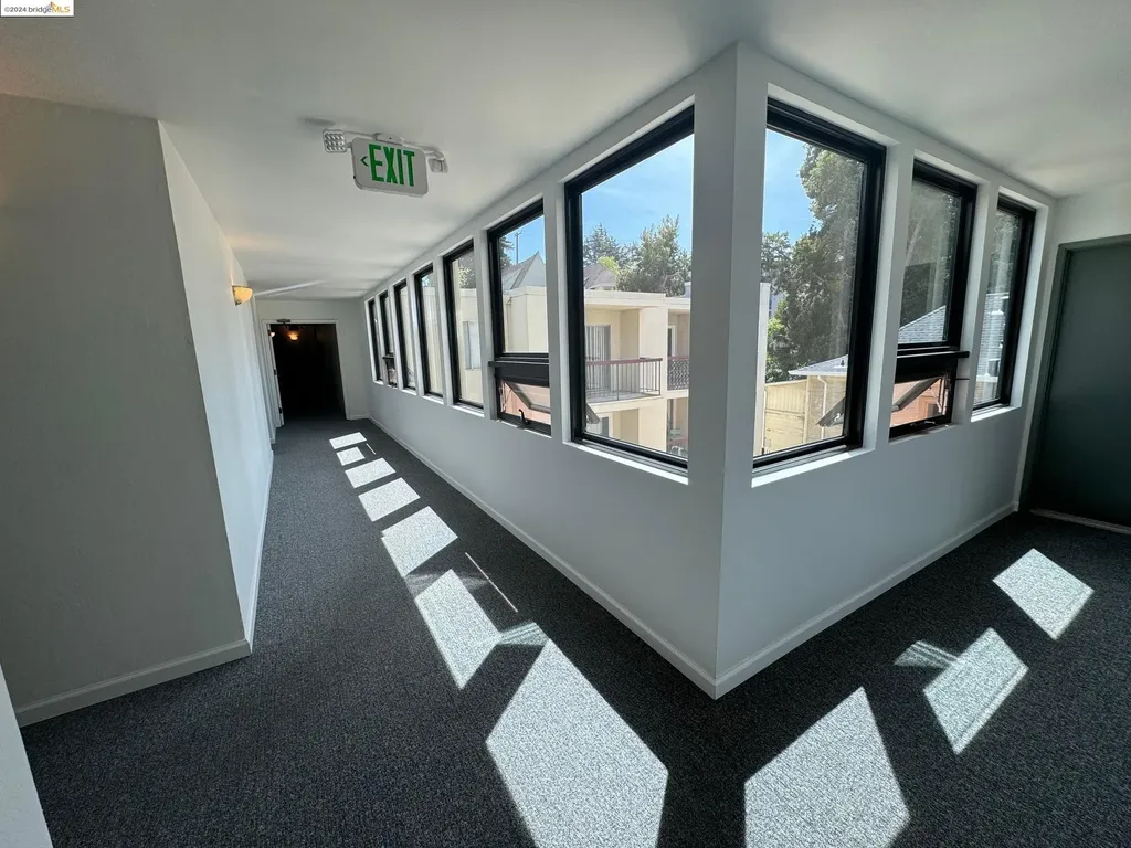 155 Pearl Street Oakland CA 94611