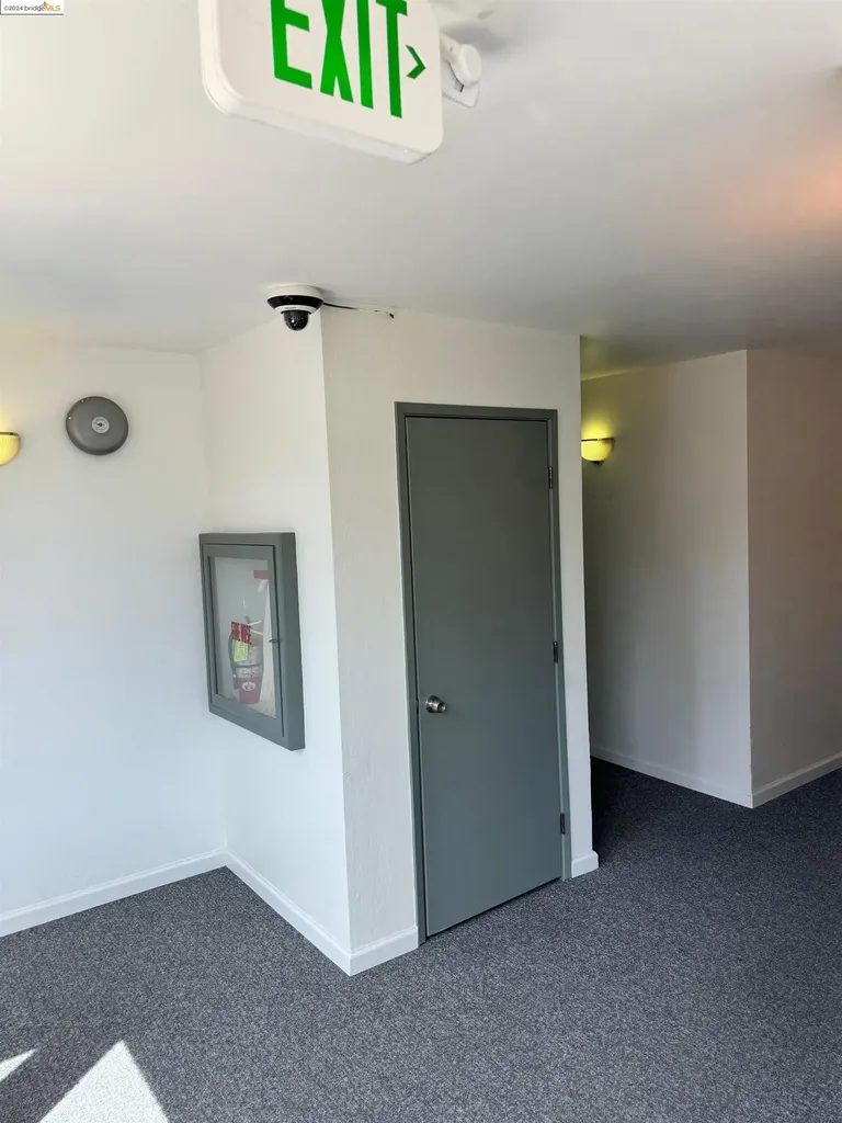 155 Pearl Street Oakland CA 94611