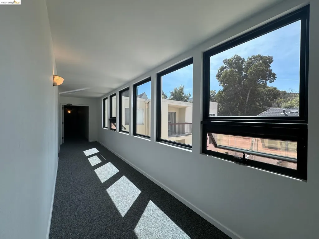 155 Pearl Street Oakland CA 94611