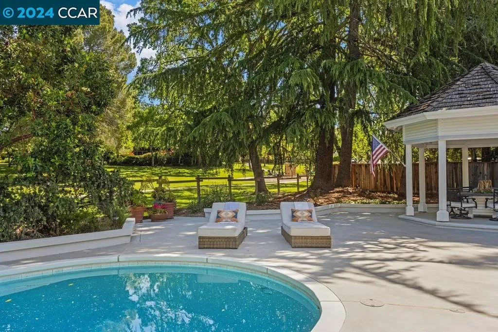 318 Elati Court Danville CA 94526