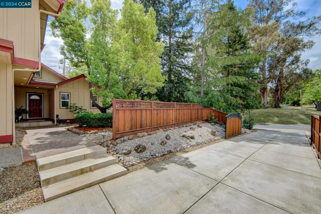 915 Grayson Lane Pleasant Hill CA 94523