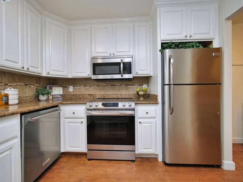 4646 Ithaca Way Pleasanton CA 94588