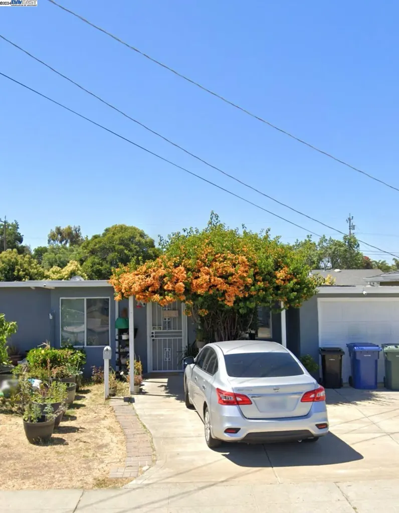 6287 Zulmida Avenue Newark CA 94560