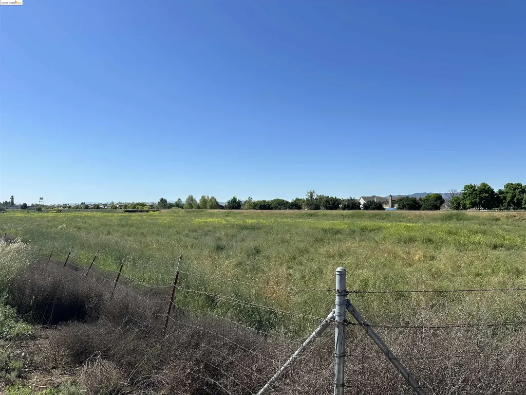 540 Sand Creek Road Brentwood CA 94513