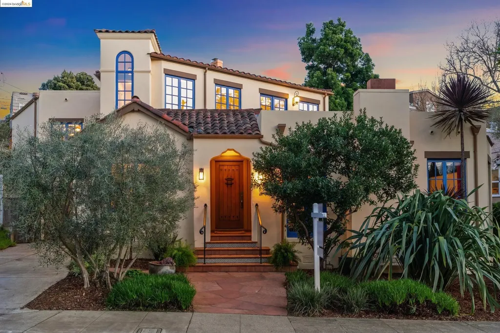 242 Palm Drive Piedmont CA 94610