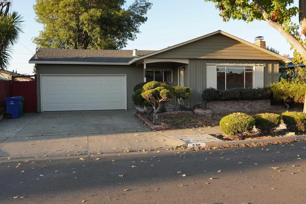 525 Teasdale Place Hayward CA 94544