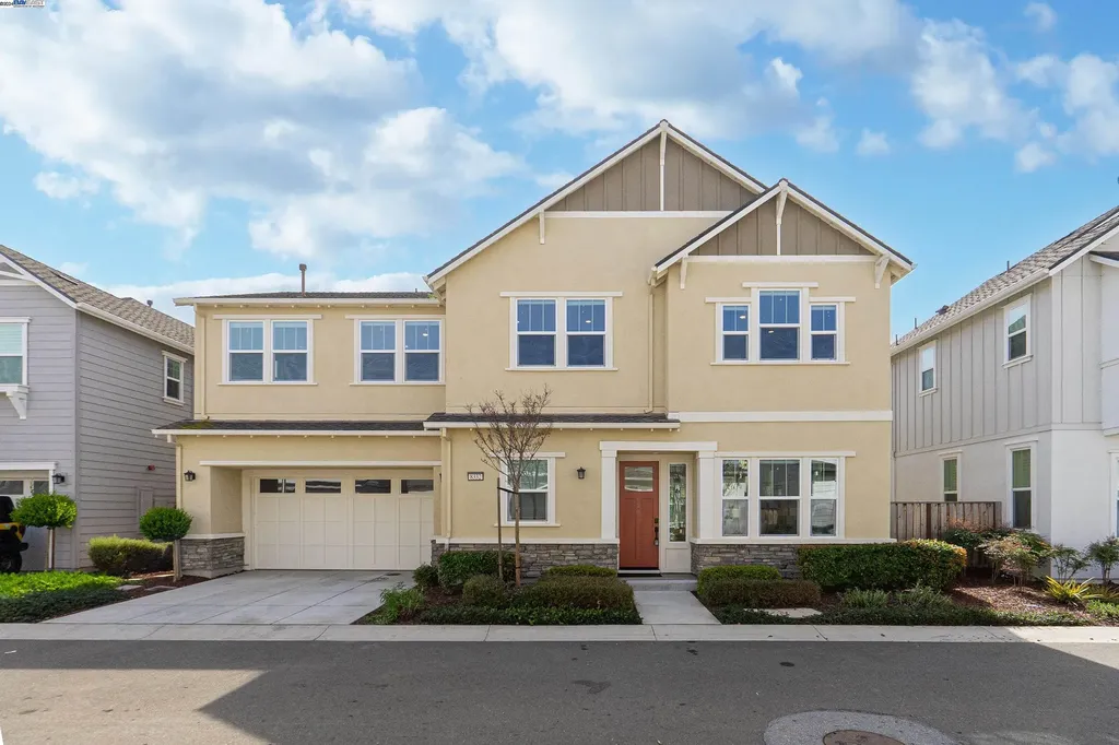 8332 Compass Way Newark CA 94560