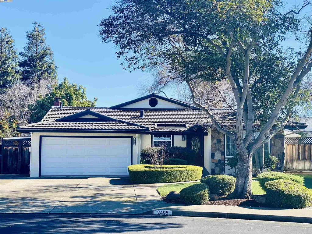2495 Regal Drive Union City CA 94587
