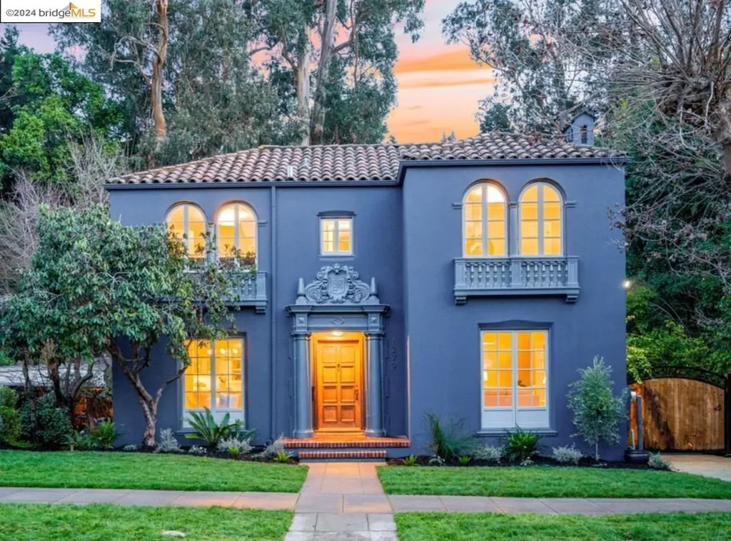 1279 Trestle Glen Road Oakland CA 94610