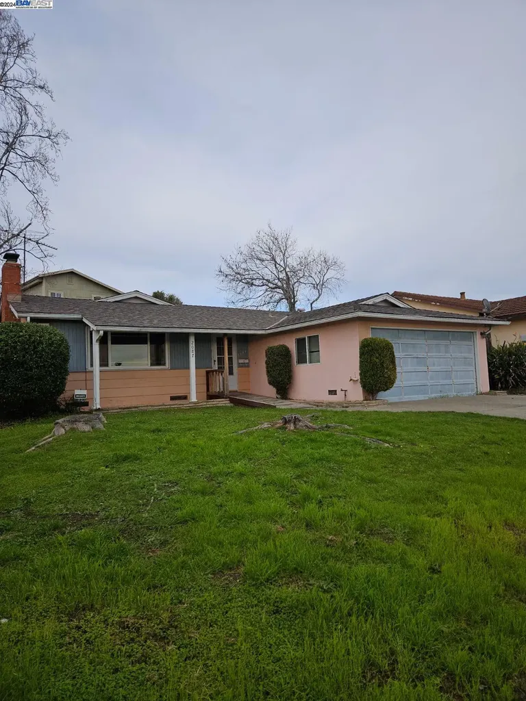 2087 Rosedale Drive San Pablo CA 94806