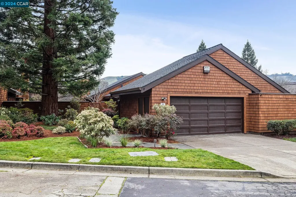 332 Village View Court Orinda CA 94563