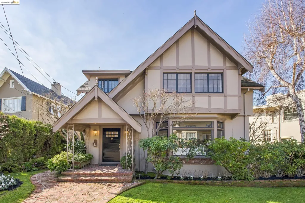 188 Mountain Avenue Piedmont CA 94611