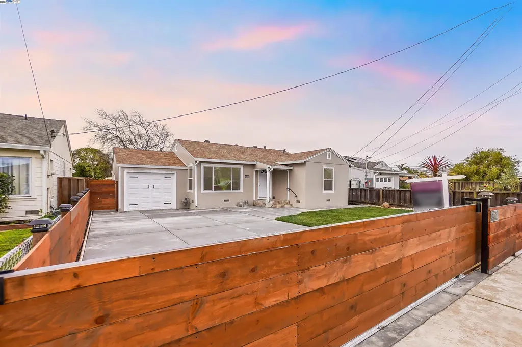 36623 Mulberry Street Newark CA 94560