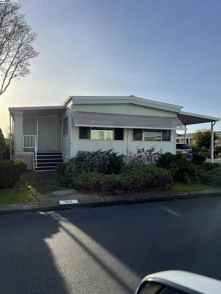 122 Santa Teresa San Leandro CA 94579