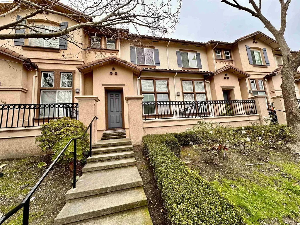 184 San Fernando Street San Pablo CA 94806