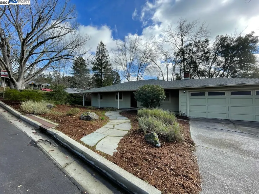 6 Ivy Drive Orinda CA 94563
