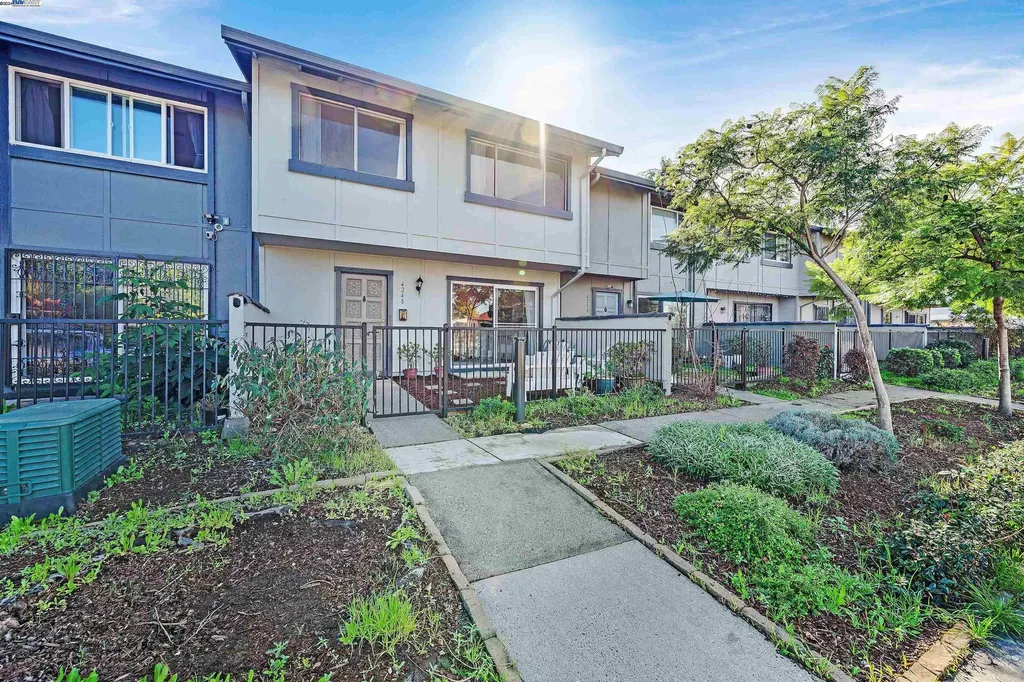 4248 Miramonte Way Union City CA 94587