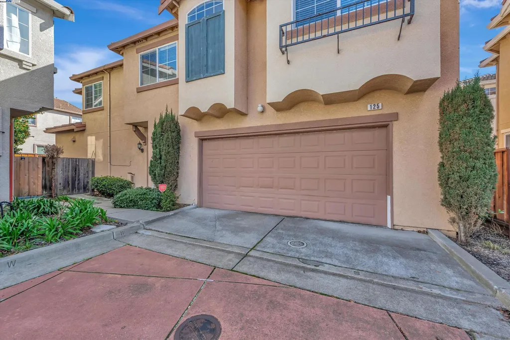 125 Accolade Drive San Leandro CA 94577