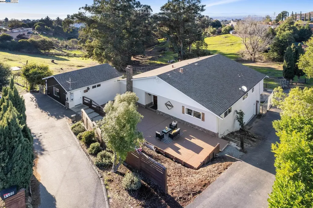 4100 Arbutus Court Hayward CA 94542