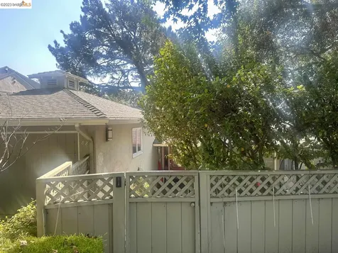 82 Inverleith Piedmont CA 94611