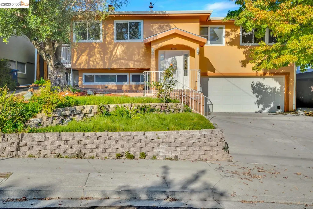 5066 Ray Avenue Castro Valley CA 94546