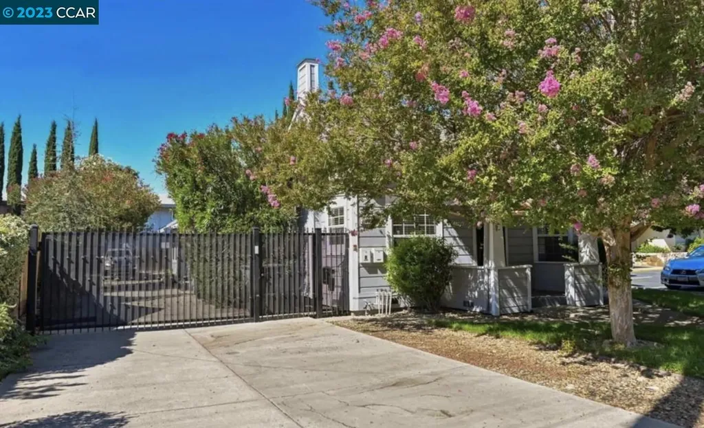 2141 East Street Concord CA 94520