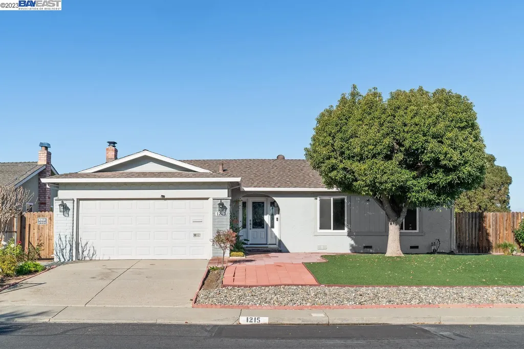 1215 Gloria Drive Pittsburg CA 94565