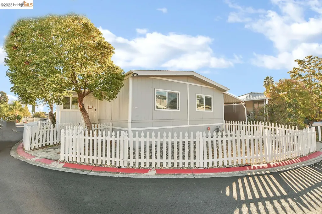 820 Dobrich Circle Pittsburg CA 94565