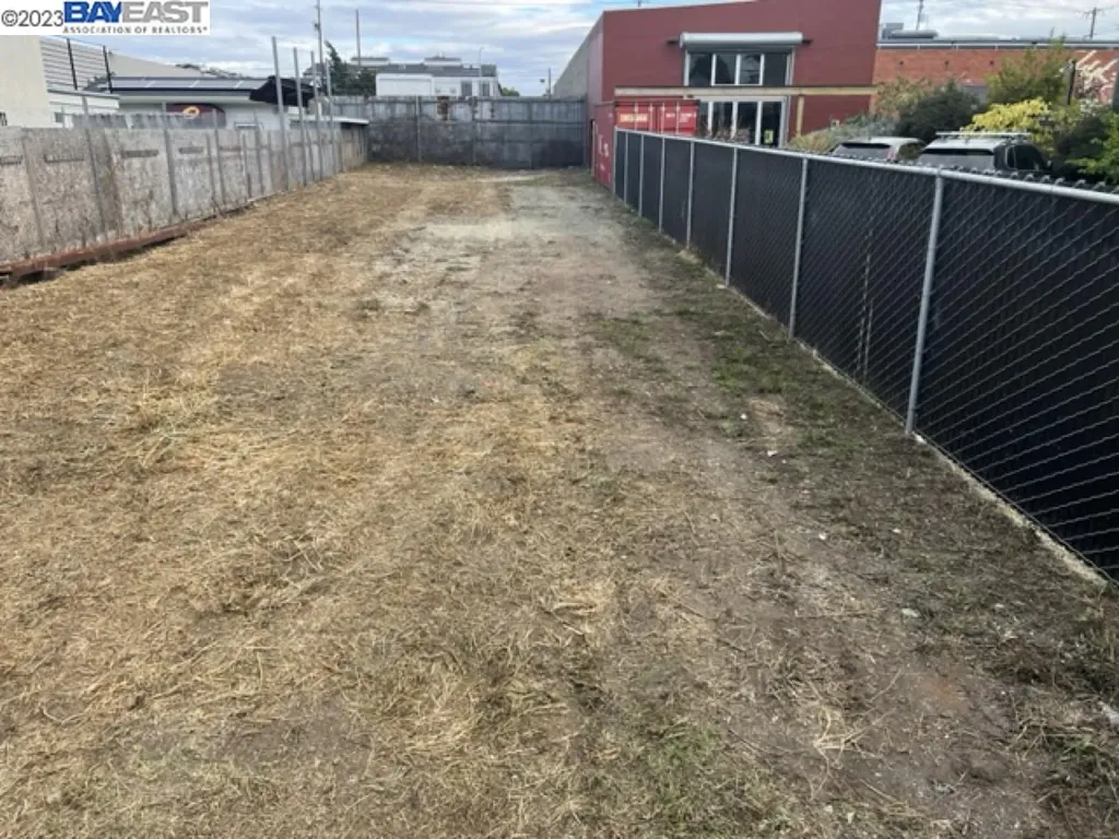 Magnolia Street Oakland CA 94608