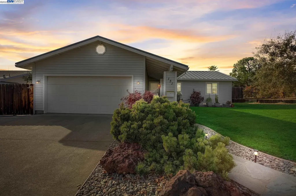 131 Gardenia Court Martinez CA 94553