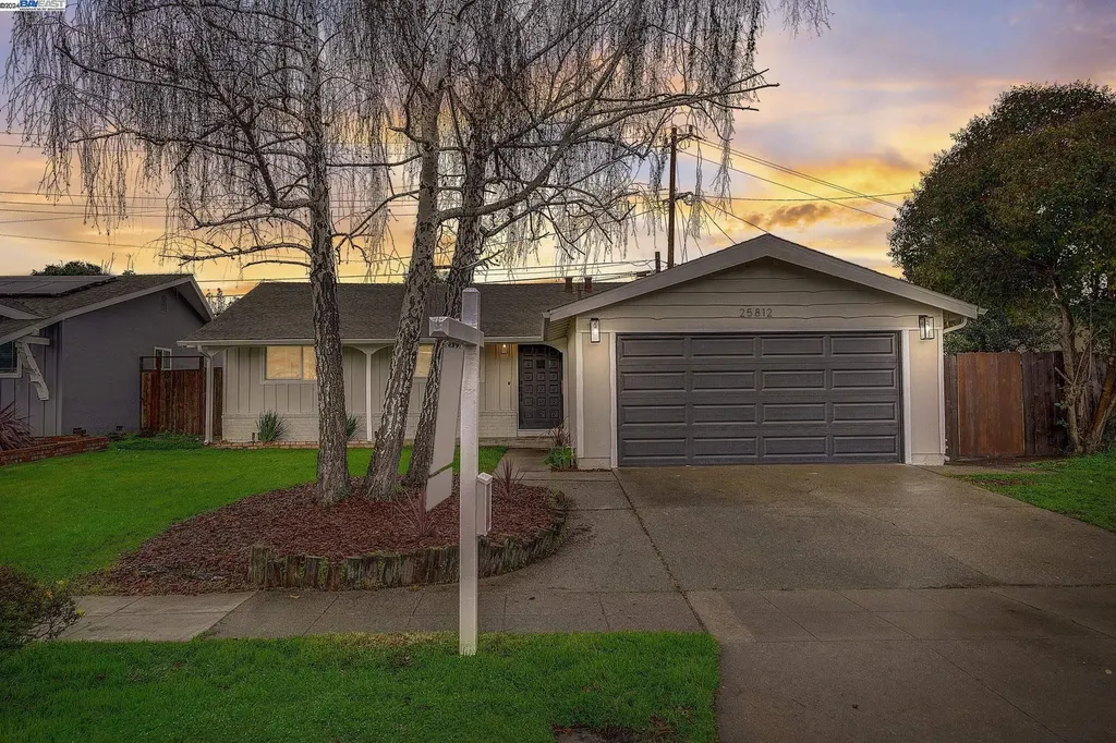 25812 Seaver Street Hayward CA 94545