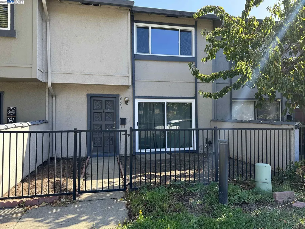 4743 Valencia Way Union City CA 94587