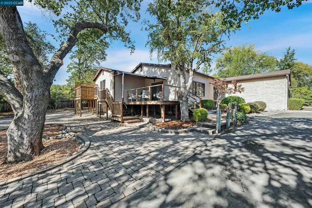 2293 Pleasant Hill Road Pleasant Hill CA 94523