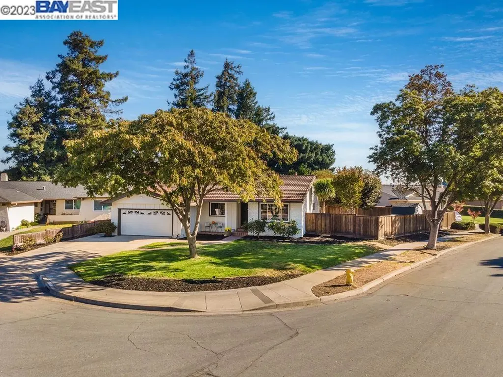 35508 Farnham Drive Newark CA 94560