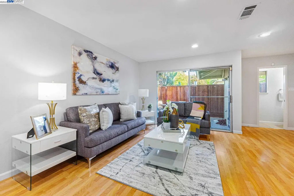 5596 Hemlock Terrace Fremont CA 94538