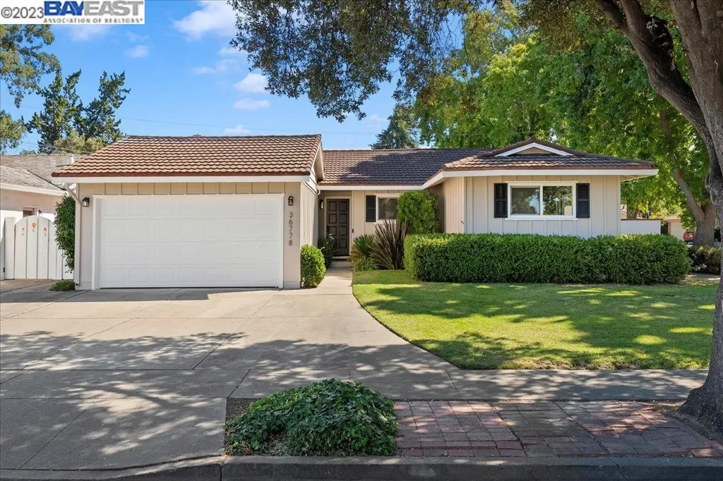 36778 Oak Street Fremont CA 94536